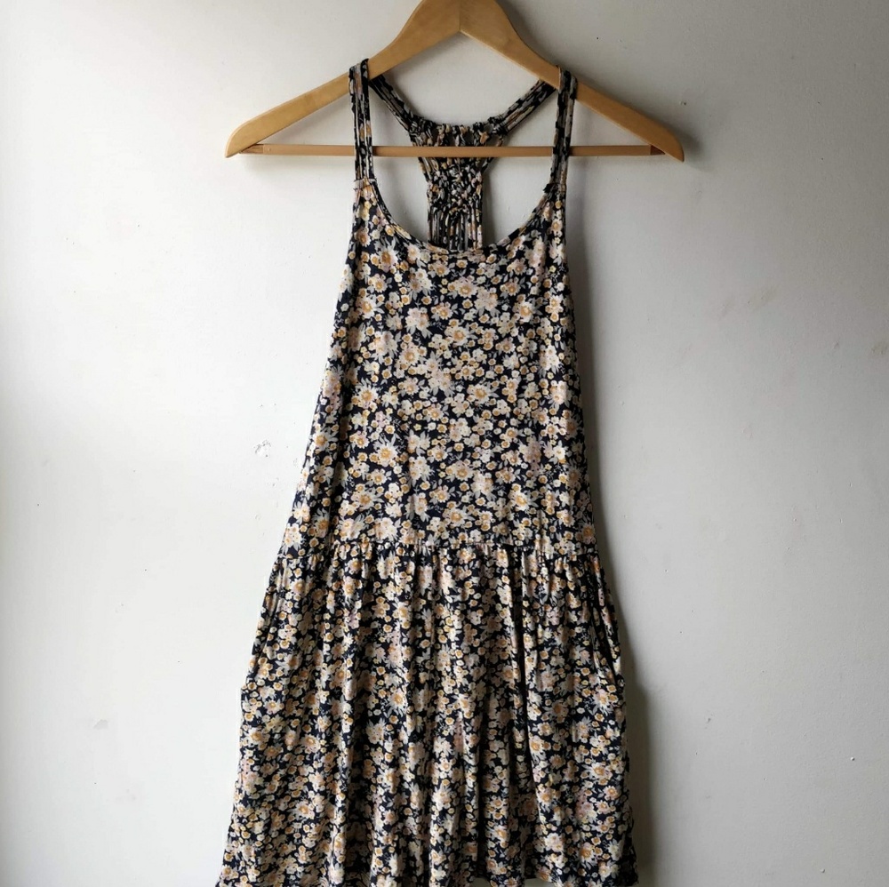 ✴ Volcom blue & yellow Floral Romper